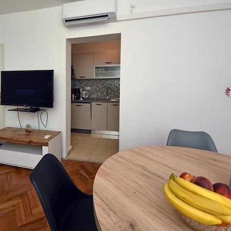 Two Bedroom Apartment Marinero Zadar Exterior photo